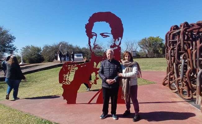 WhatsApp Image 2025-08-23 at 19.06.00 (1)